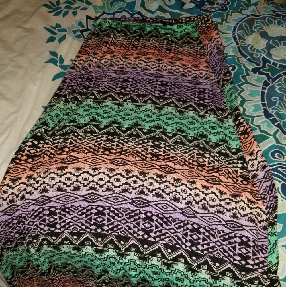 Rue 21 maxi skirt Aztec